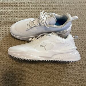 Puma All-White golf shoes